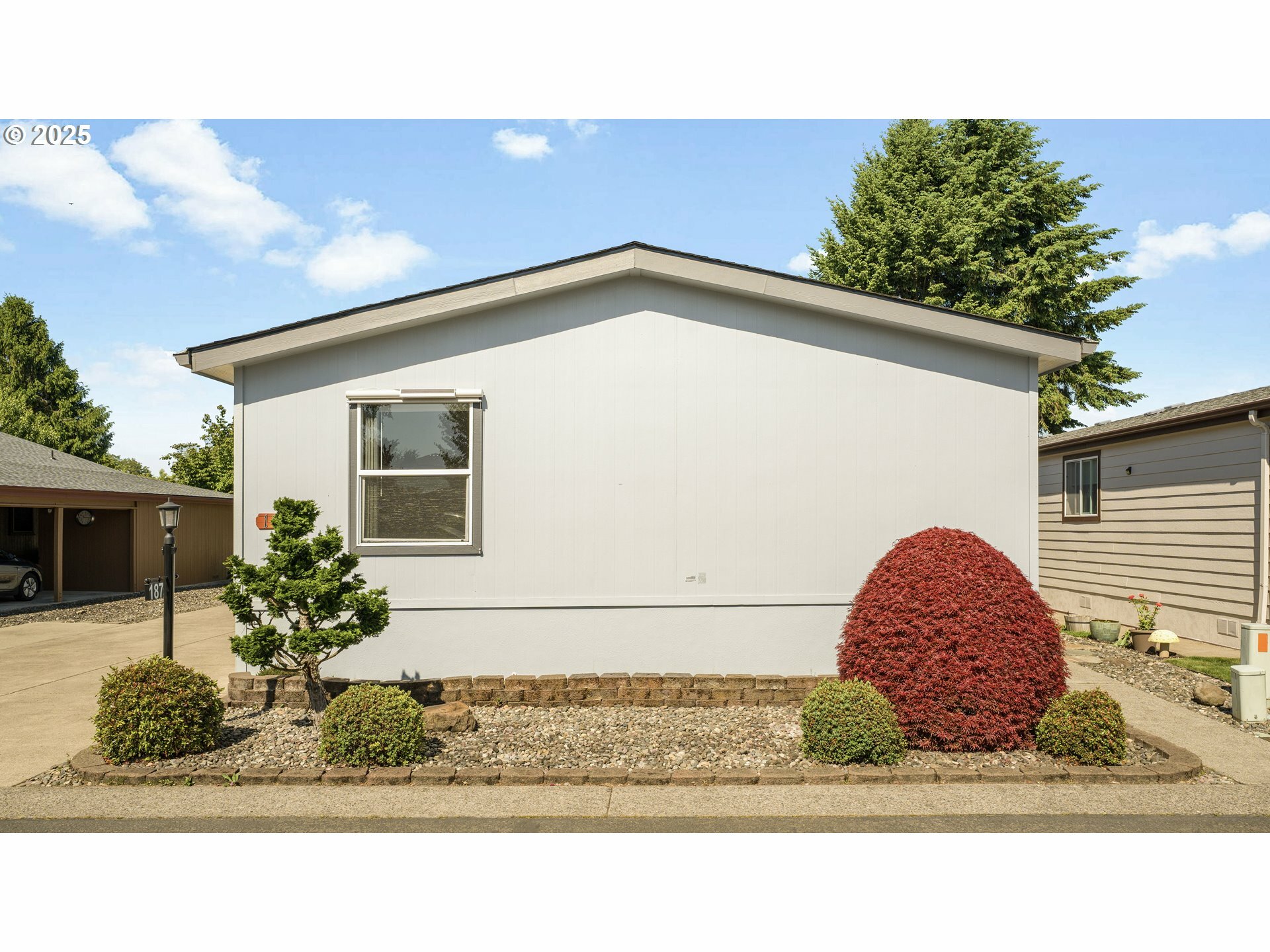 Property Photo: 5101 NE 121st Ave 187 WA 98682