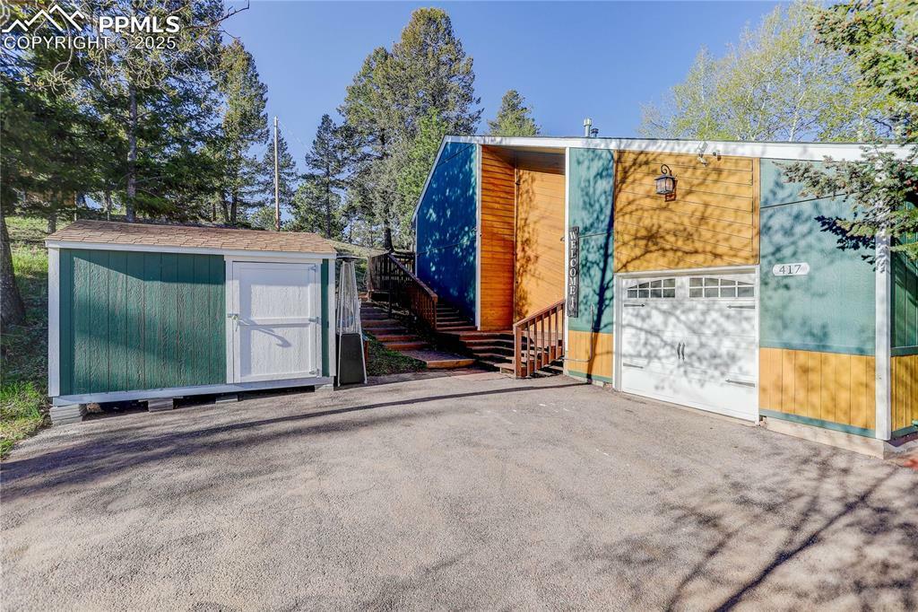 Property Photo:  417 W Columbine Avenue  CO 80863 