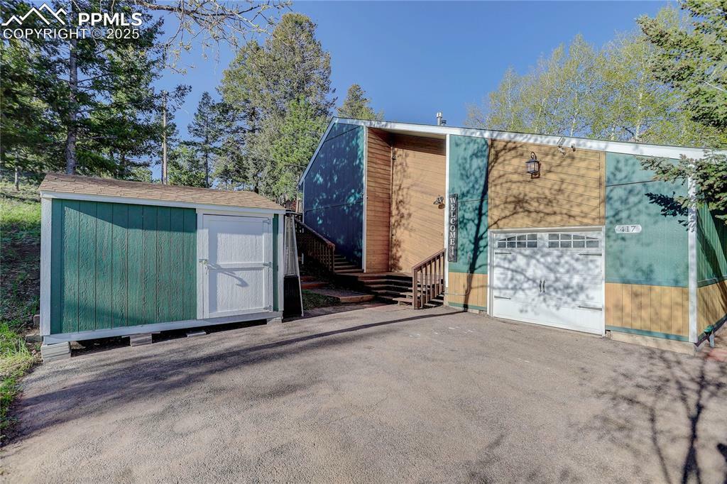 417 W Columbine Avenue  Woodland Park CO 80863 photo
