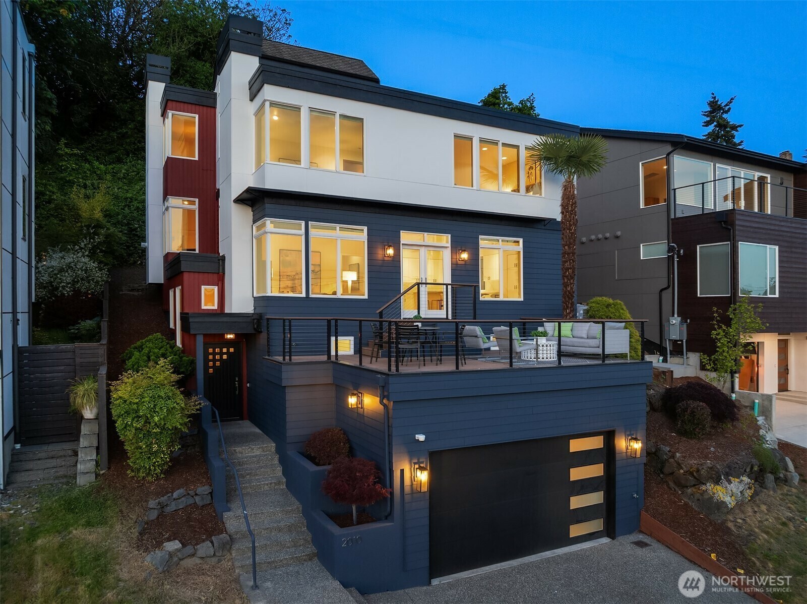 Property Photo: 2010 28th Avenue S WA 98144