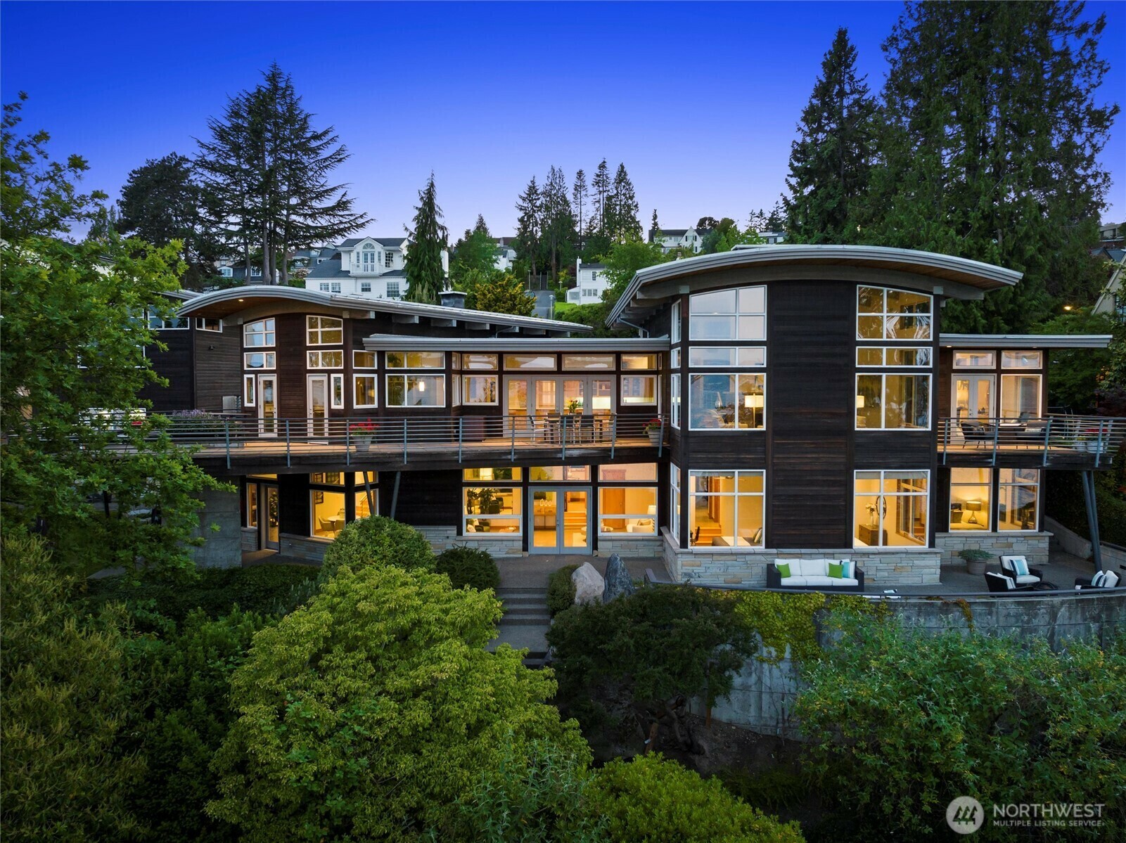 Property Photo: 4502 55th Avenue NE WA 98105