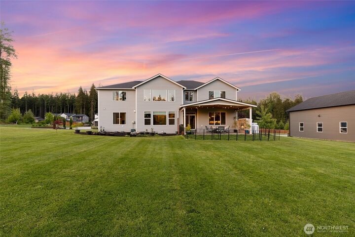 Property Photo: 11714 137th Drive NE WA 98258