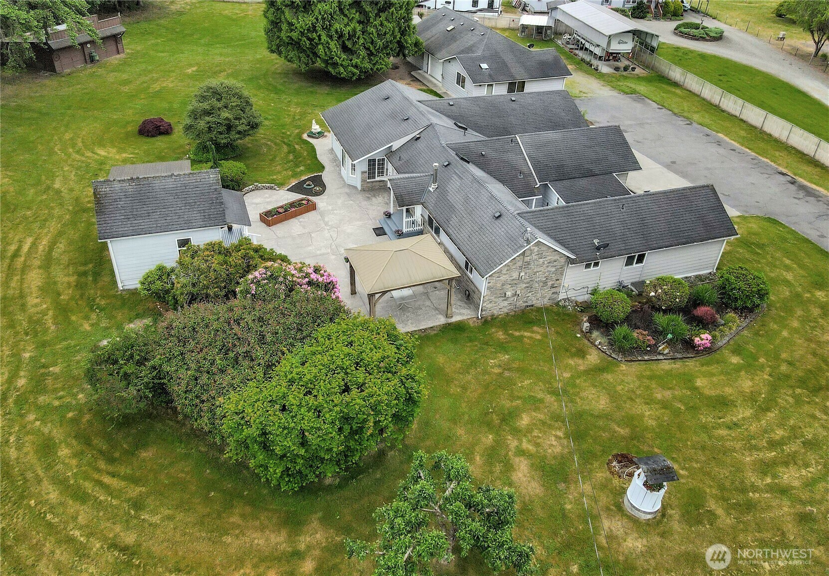 Property Photo: 1402 188th Street NE WA 98223