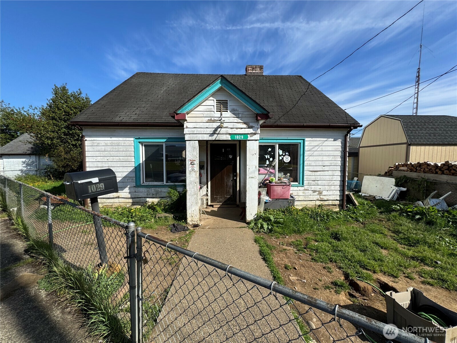 Property Photo: 1029 Cleveland Street WA 98520