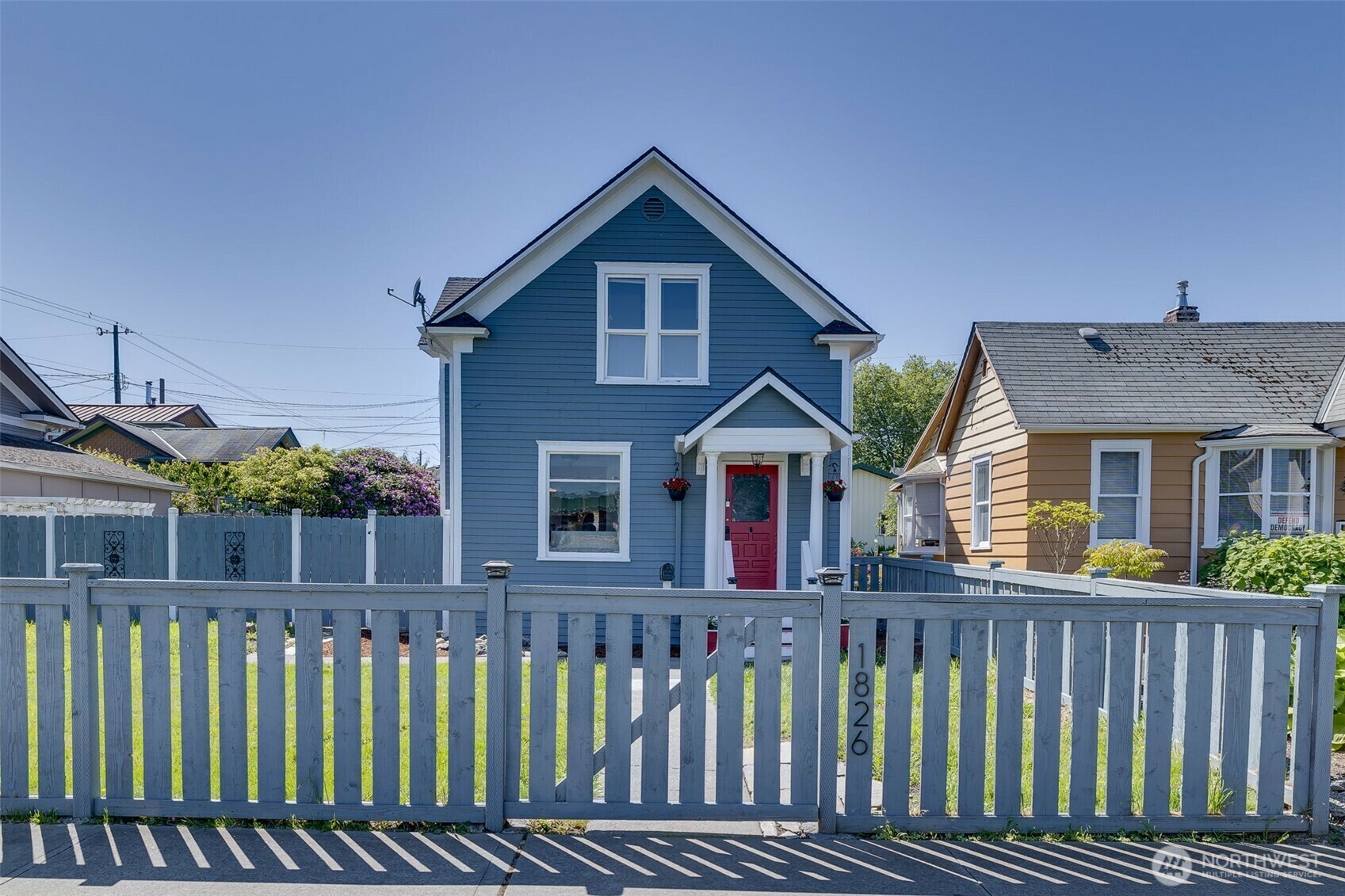 Property Photo: 1826 Wetmore Avenue WA 98201
