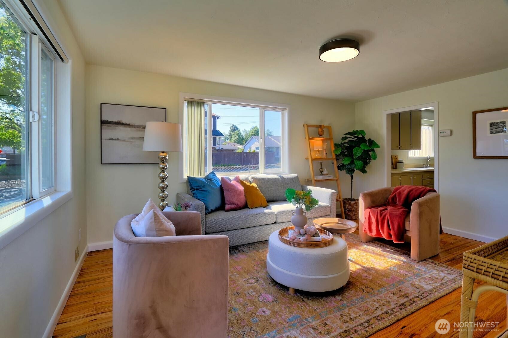 Property Photo: 4802 S Austin Street WA 98118