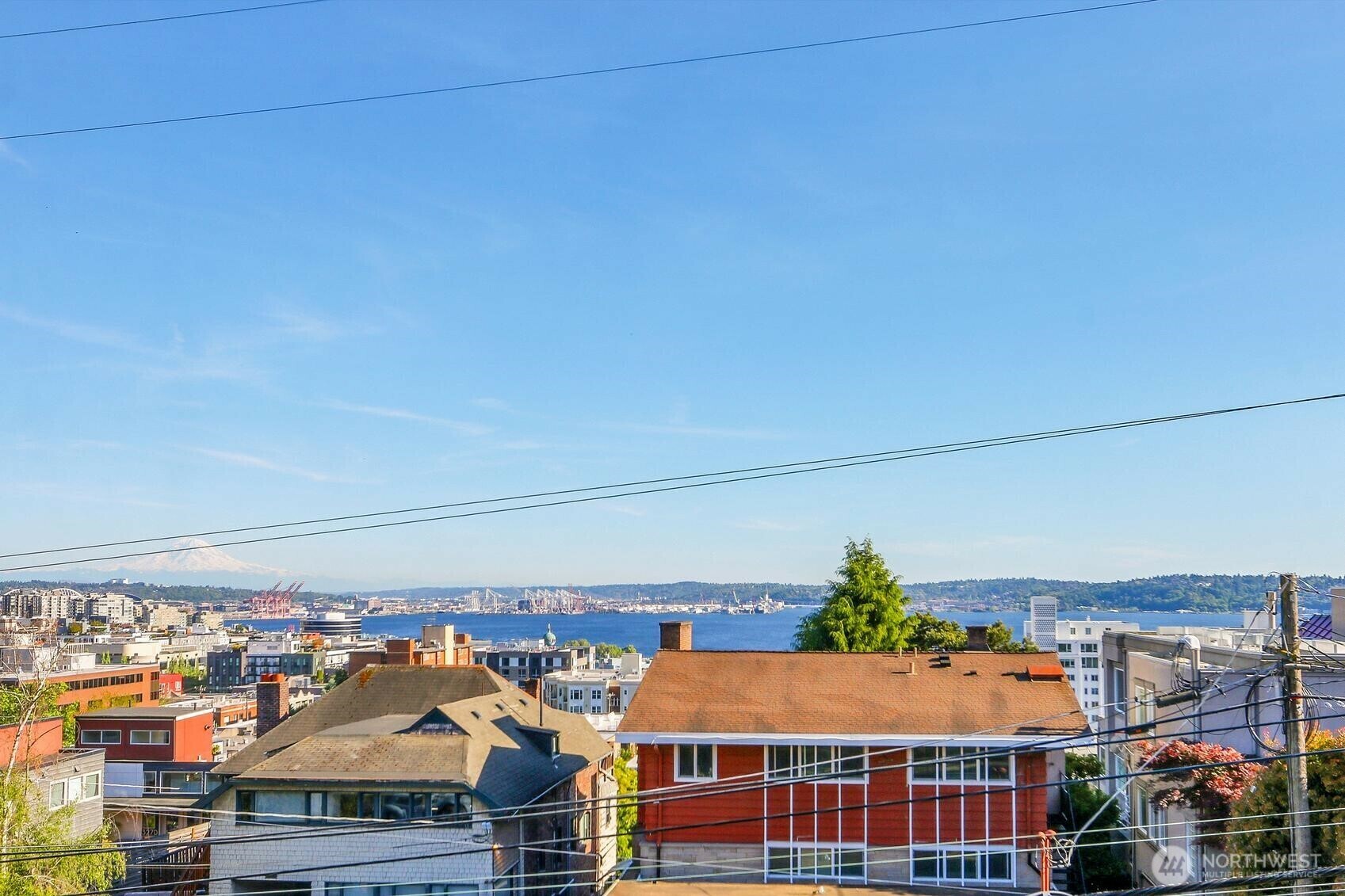 Property Photo: 330 W Olympic Place 302 WA 98119