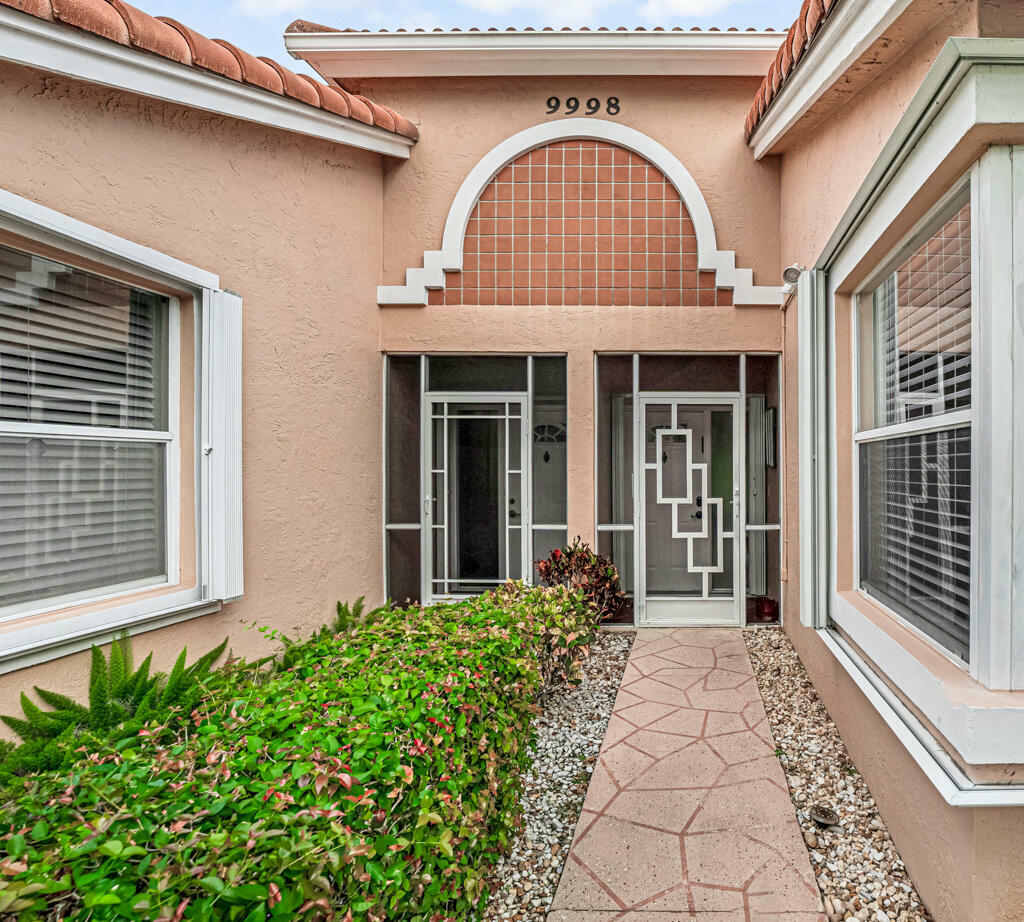 Property Photo: 9998 Seacrest Circle C FL 33437