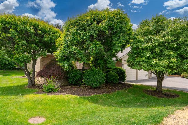 Property Photo: 4123 Foxpointe Drive MI 48323