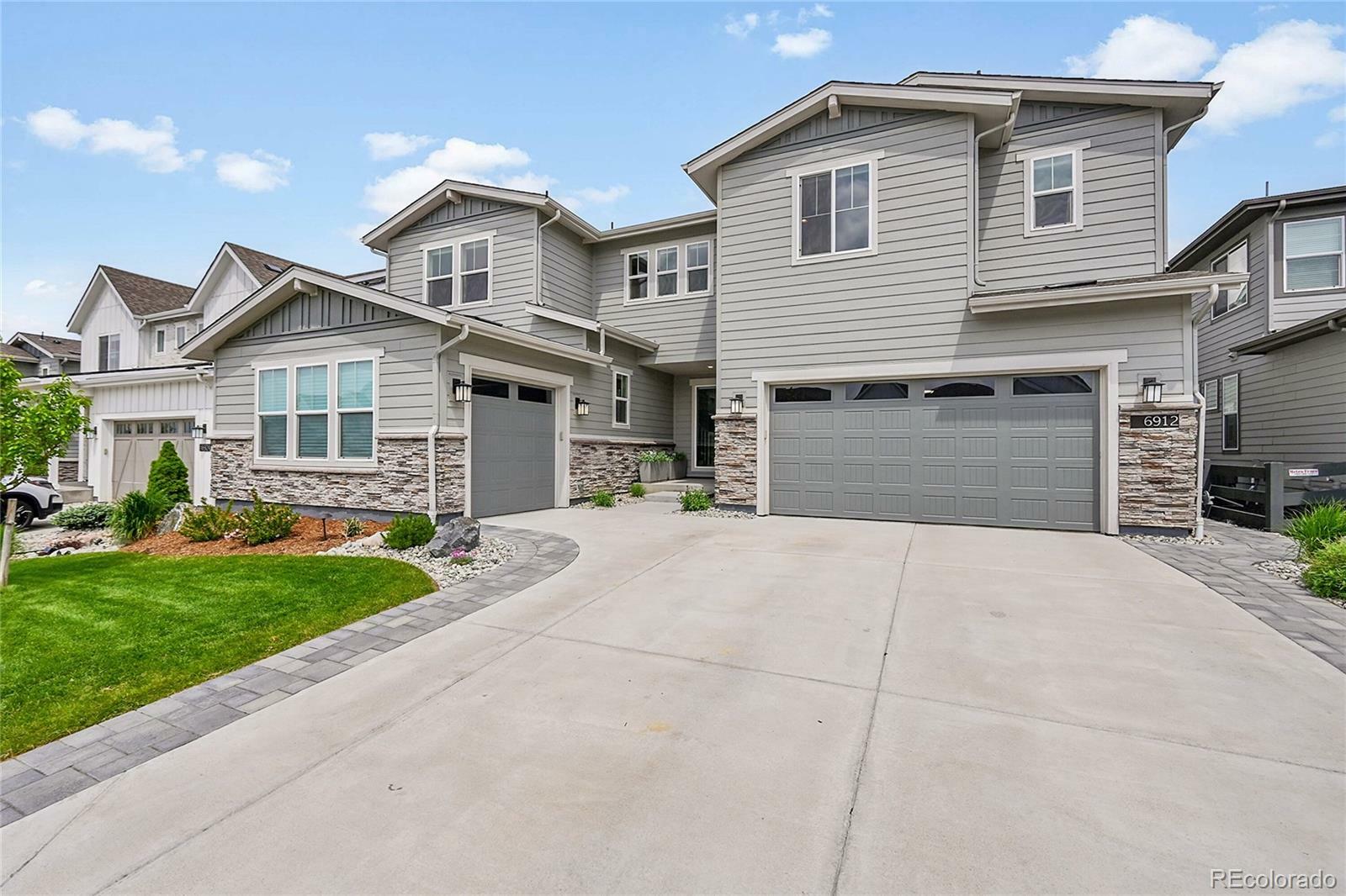 Property Photo: 6912 Sunstrand Court CO 80108