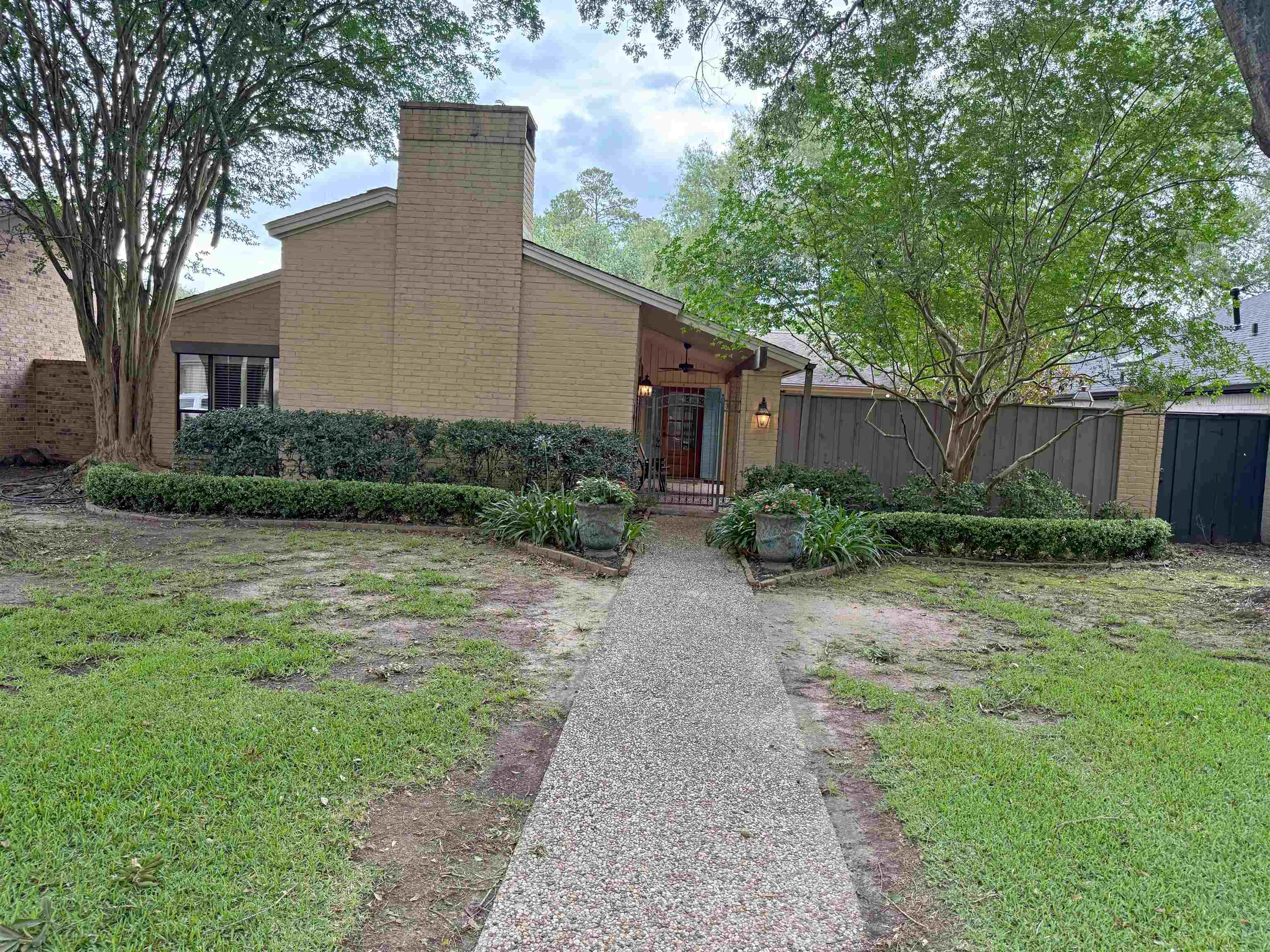 4370 Thomas Ln  Beaumont TX 77706 photo