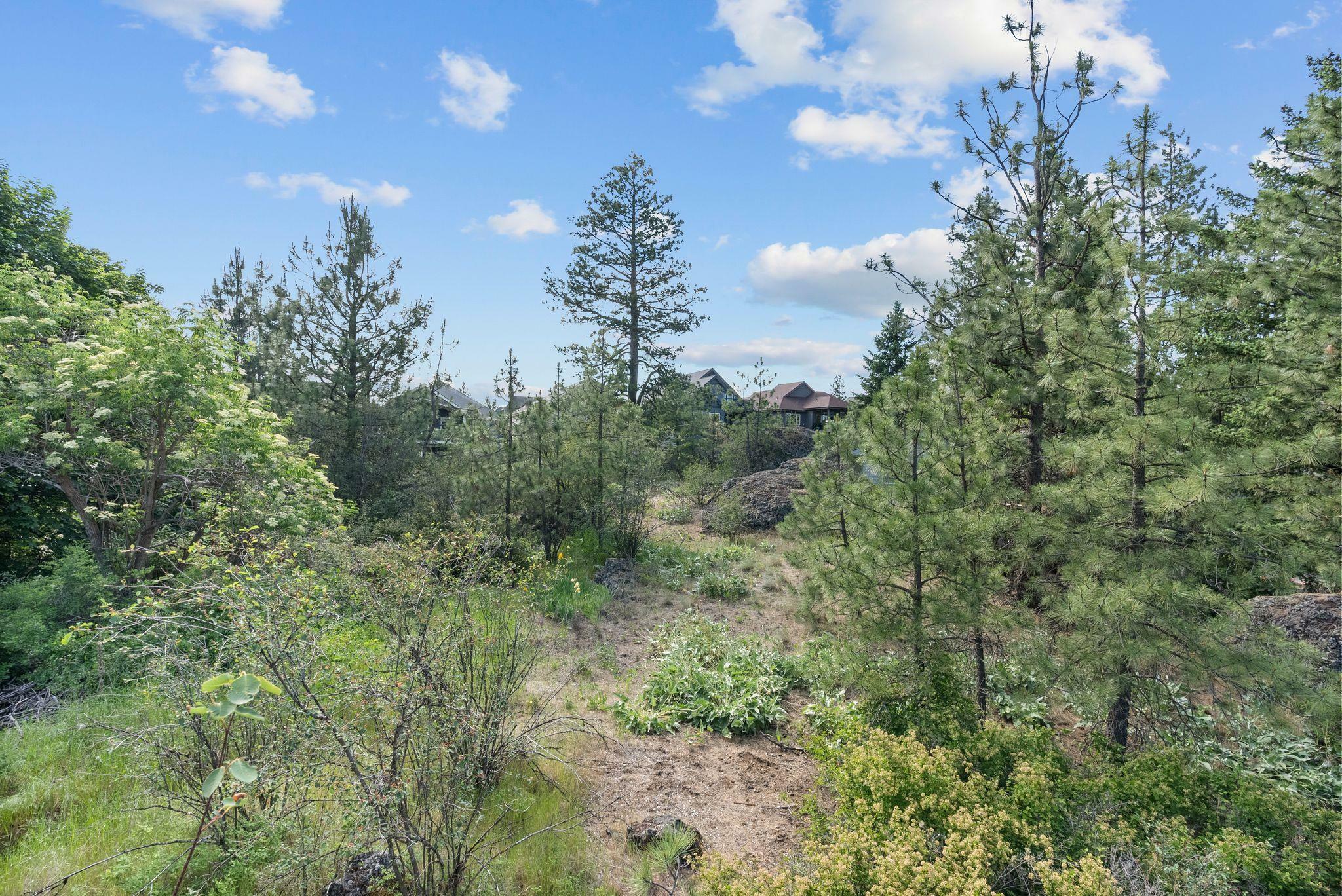 Property Photo: 2606 S Southeast Blvd WA 99223