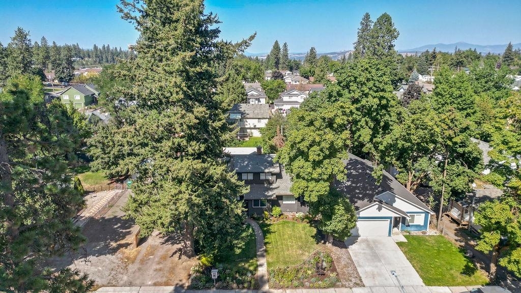 Property Photo: 3129 E 34th Ave WA 99223