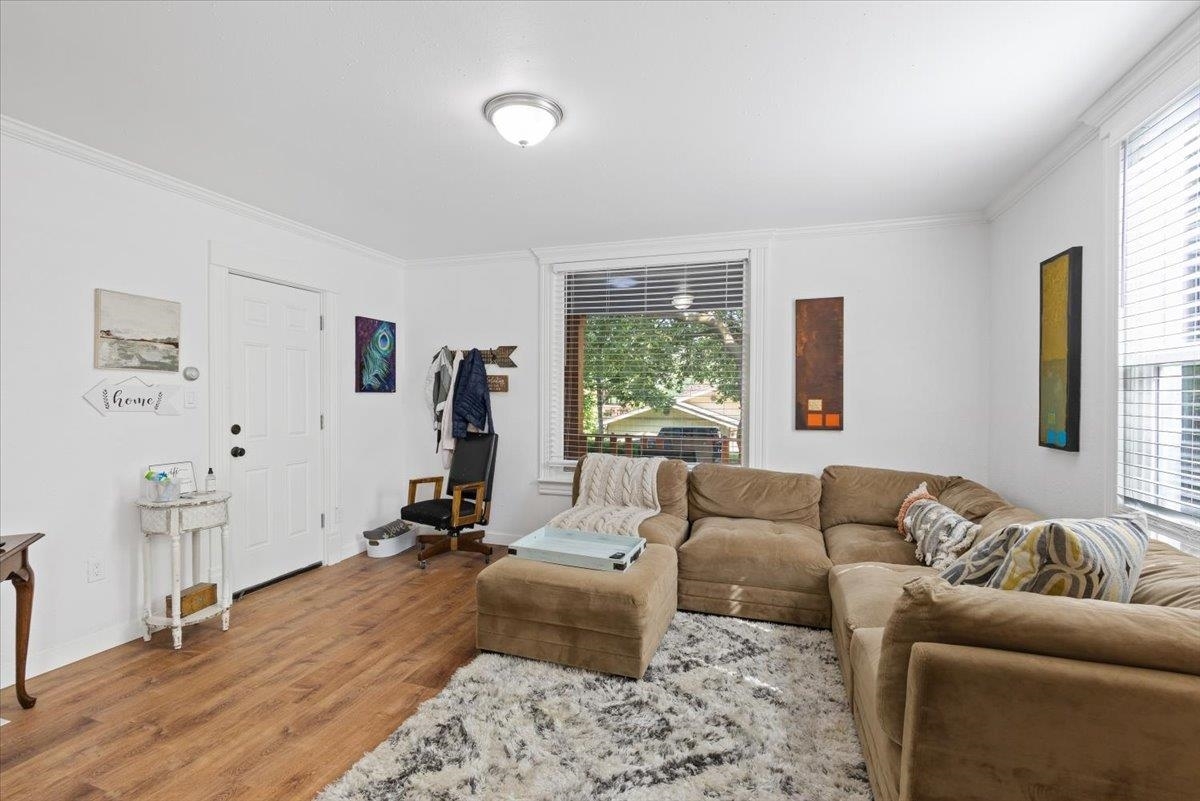 Property Photo: 368 E 7th Ave WA 99202
