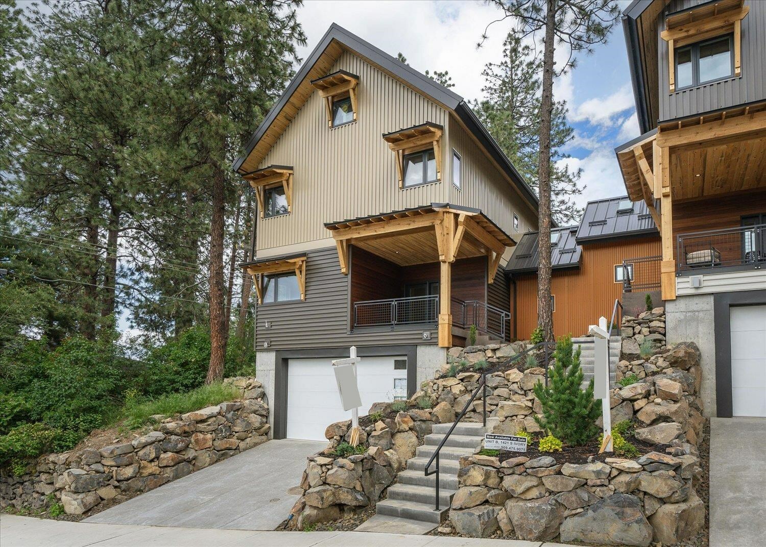Property Photo: 1417 S Ivory St WA 99203