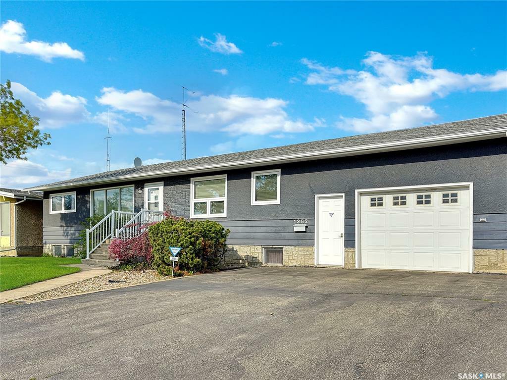 Property Photo: 1382 112th Street SK S9A 2G1