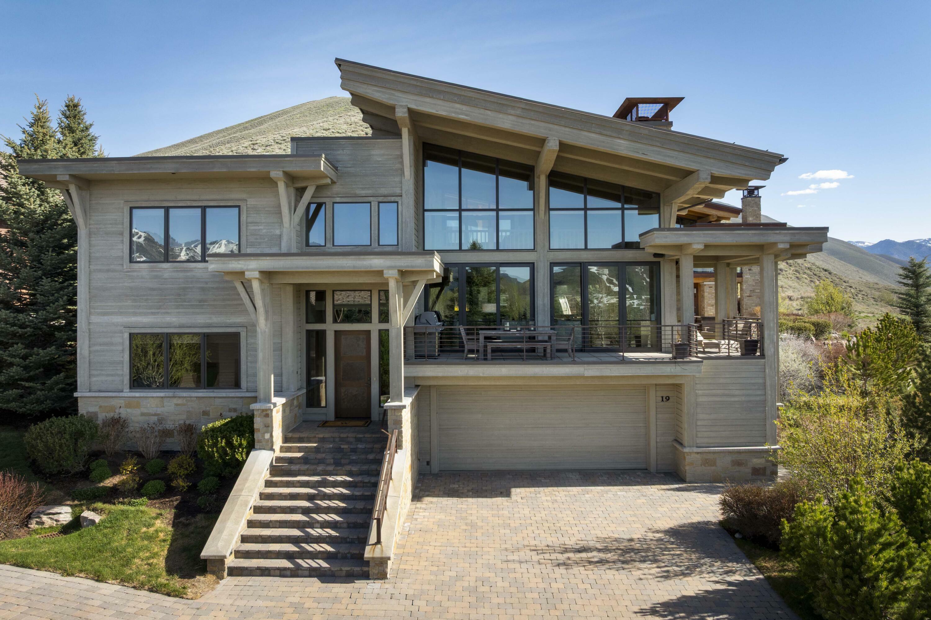 Property Photo: 19 Cloud Nine Dr ID 83353