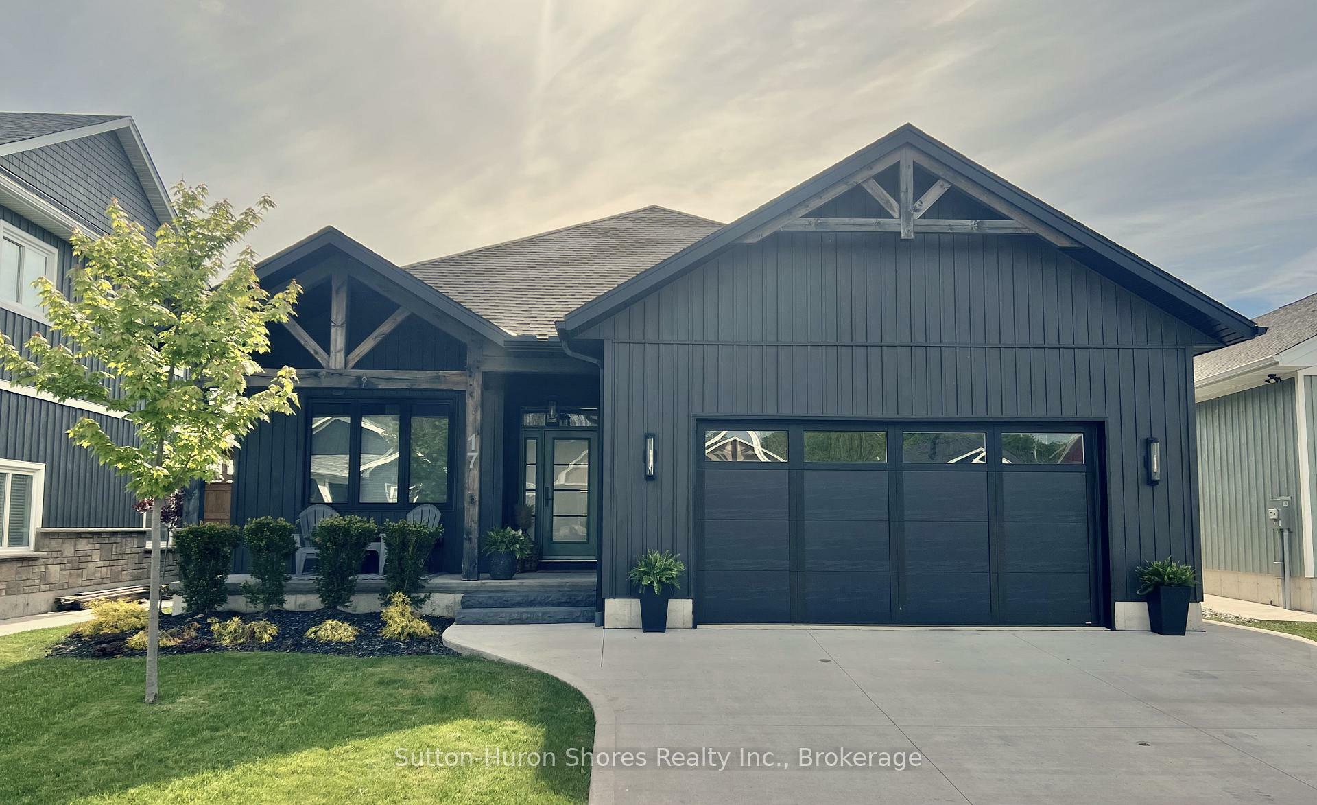 Photo de la propriété:  17 Westlinks Drive  ON N0H 2C3 