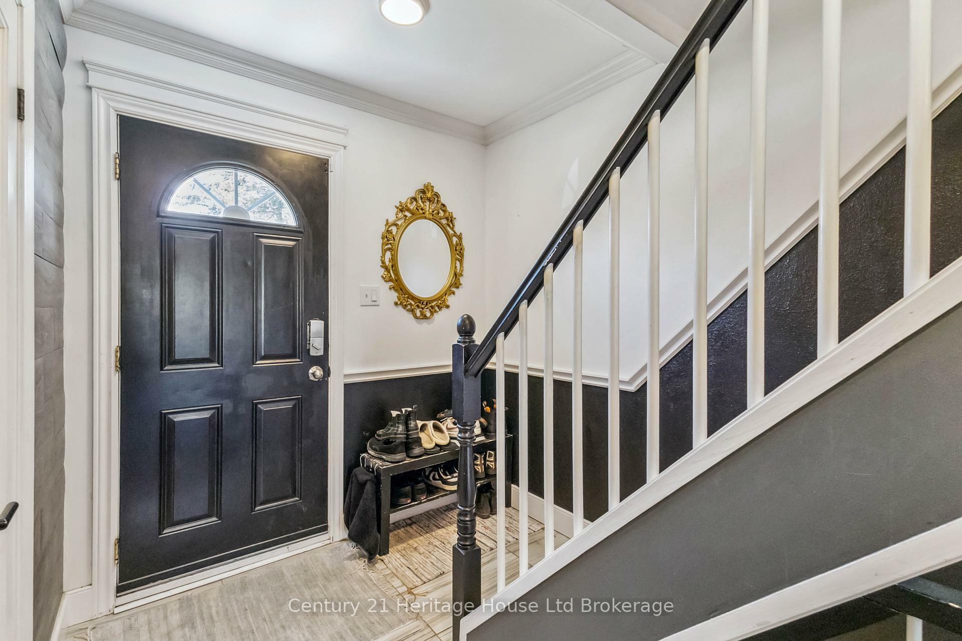 Property Photo: 166 Southdale Road W 123 ON N6J 2J1