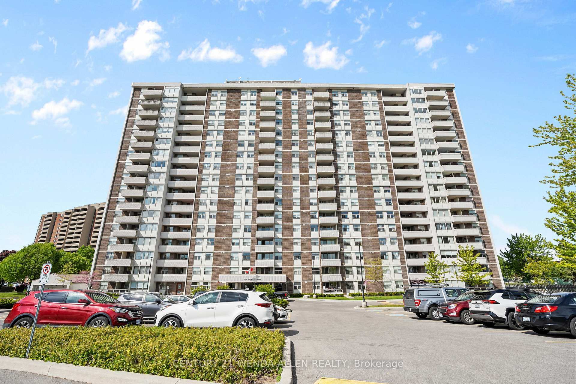 44 Falby Court 306  Ajax ON L1S 3L1 photo