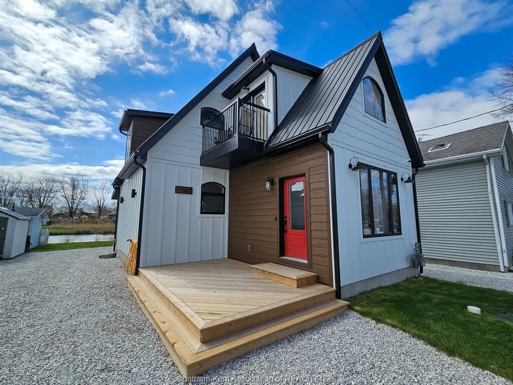 Property Photo:  19260 Lakeside Drive  ON N0P 2L0 