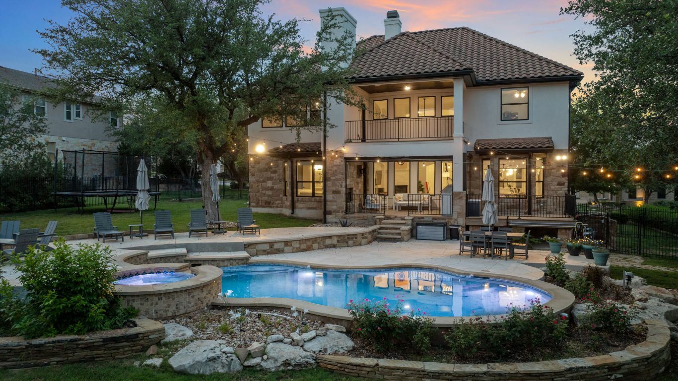7609 Lazy River Cove  Austin TX 78730 photo