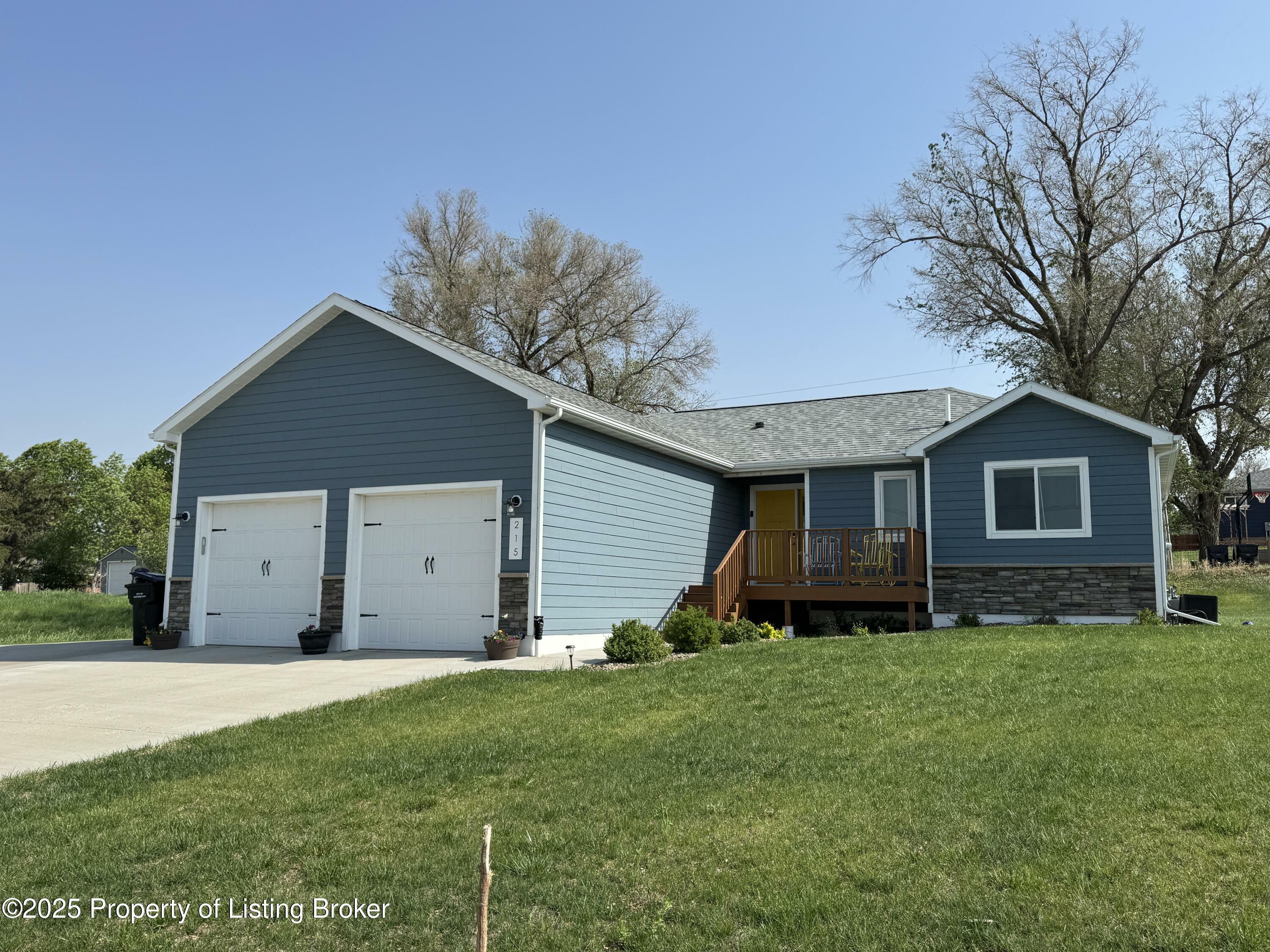 Property Photo: 215 7th Avenue NE ND 58854