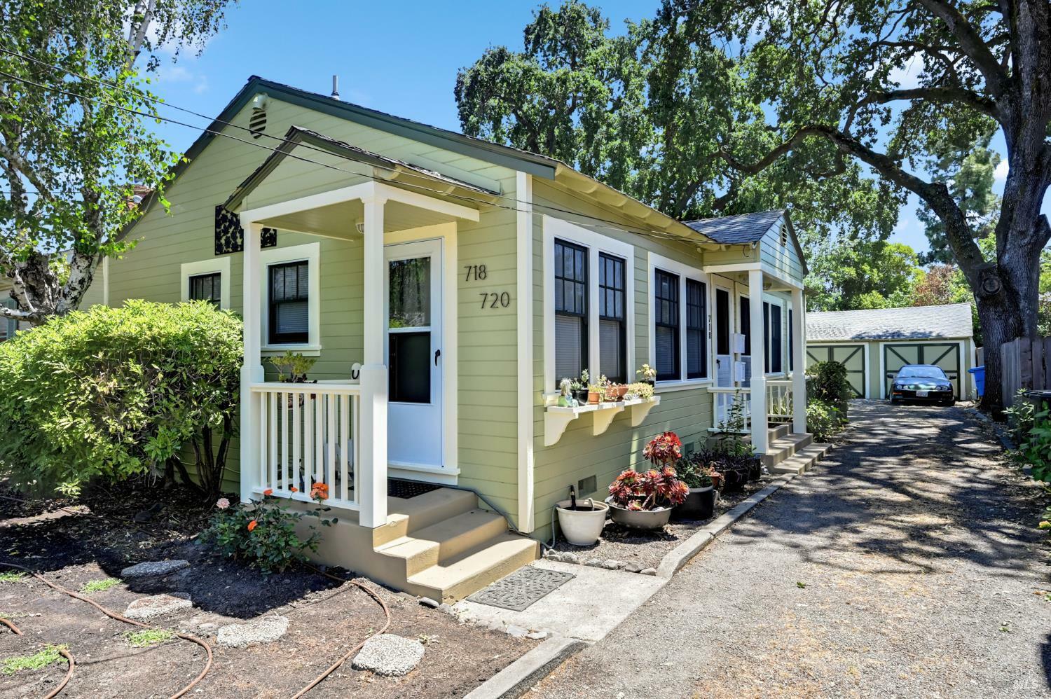 Property Photo:  718 720 Charles Street  CA 95404 