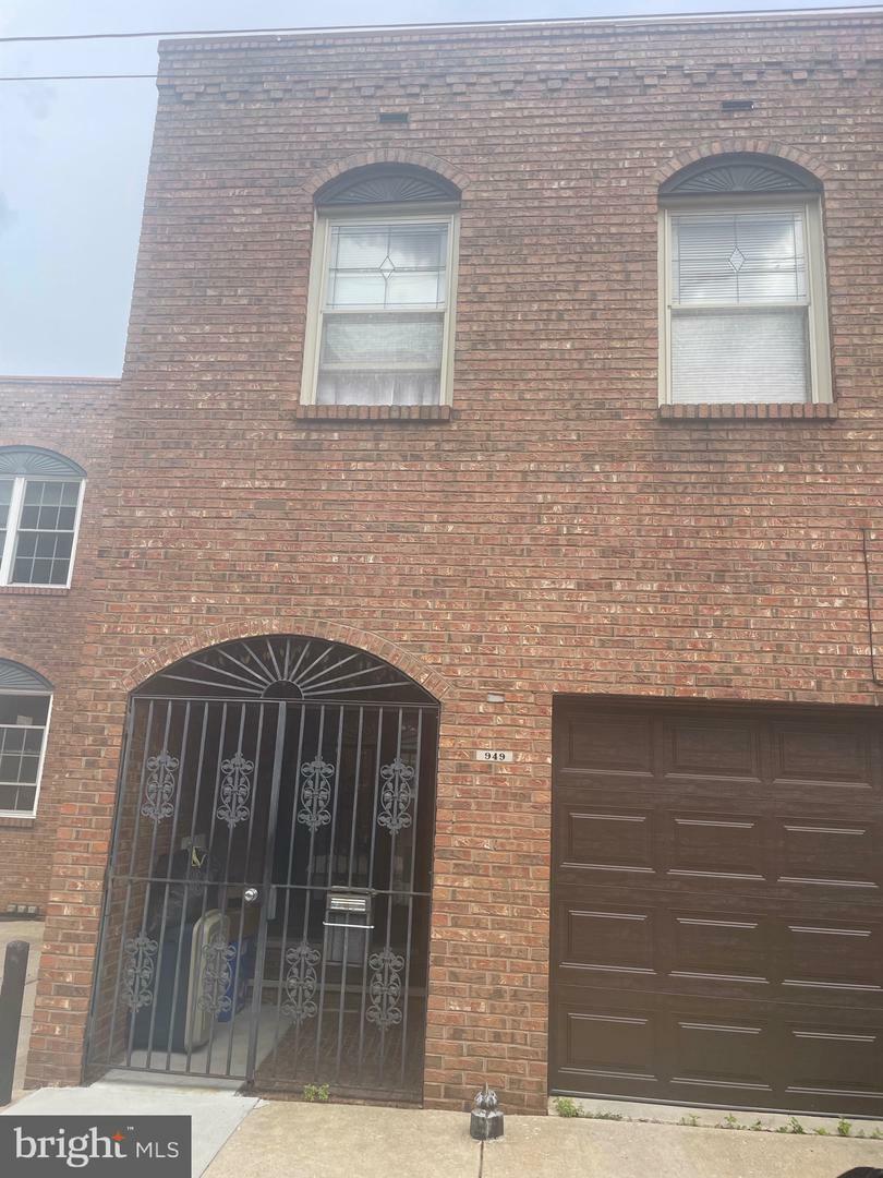 Property Photo: 949 N Orianna Street PA 19123
