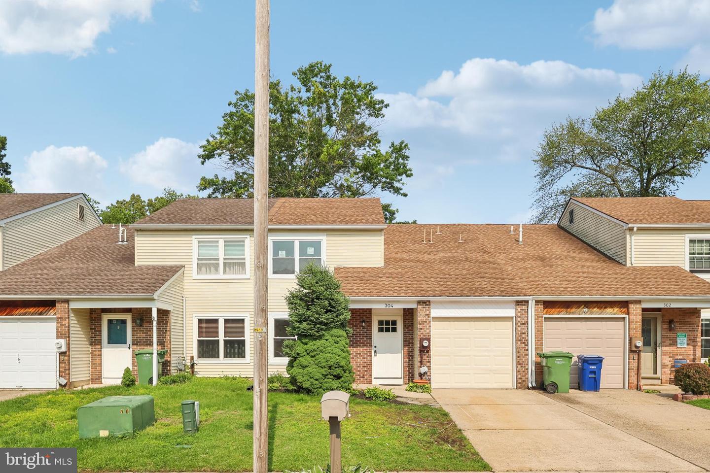 Property Photo: 304 Foxwood Lane NJ 08053