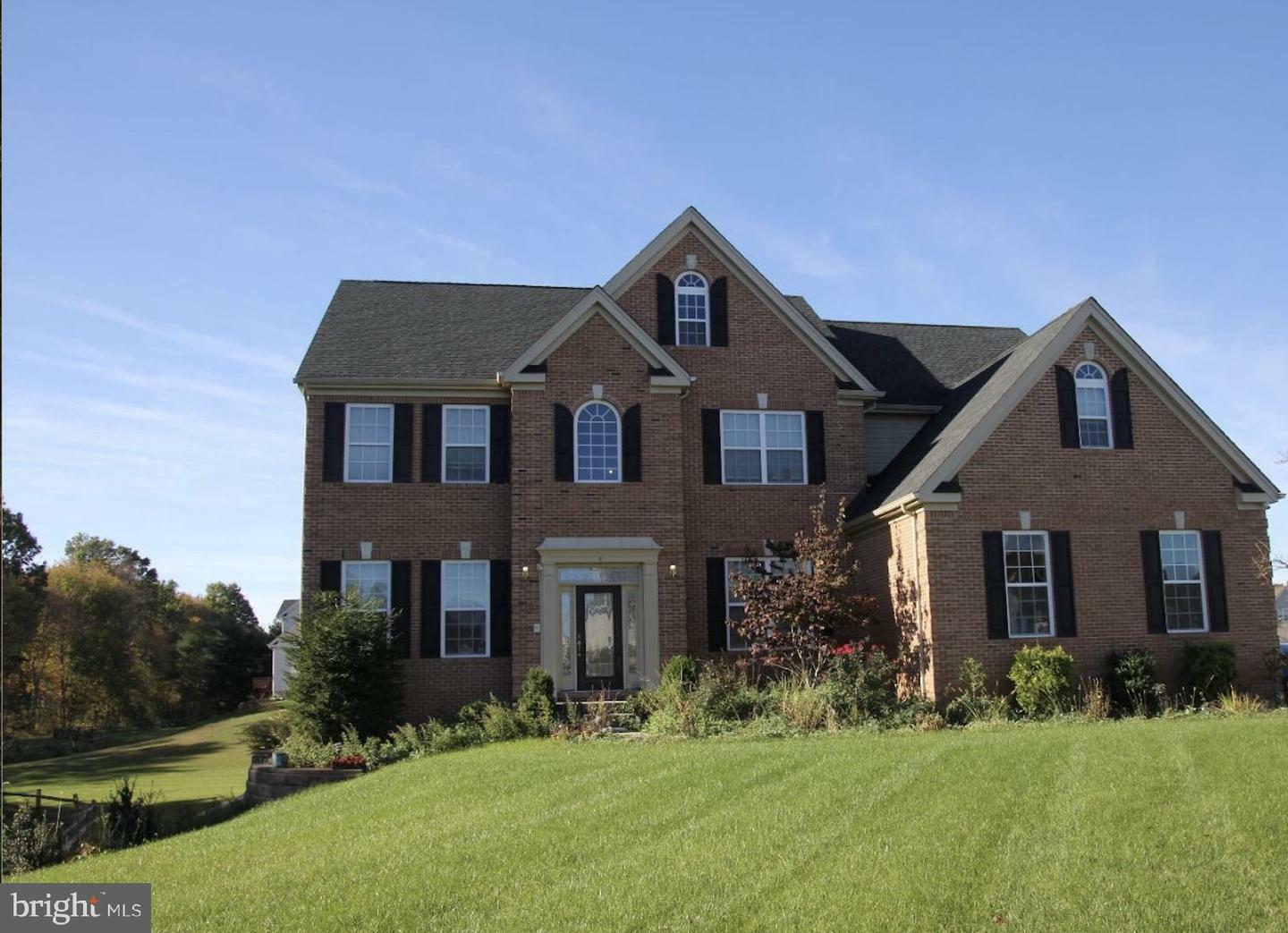 6 Monet Court  Monmouth Junction NJ 08852 photo