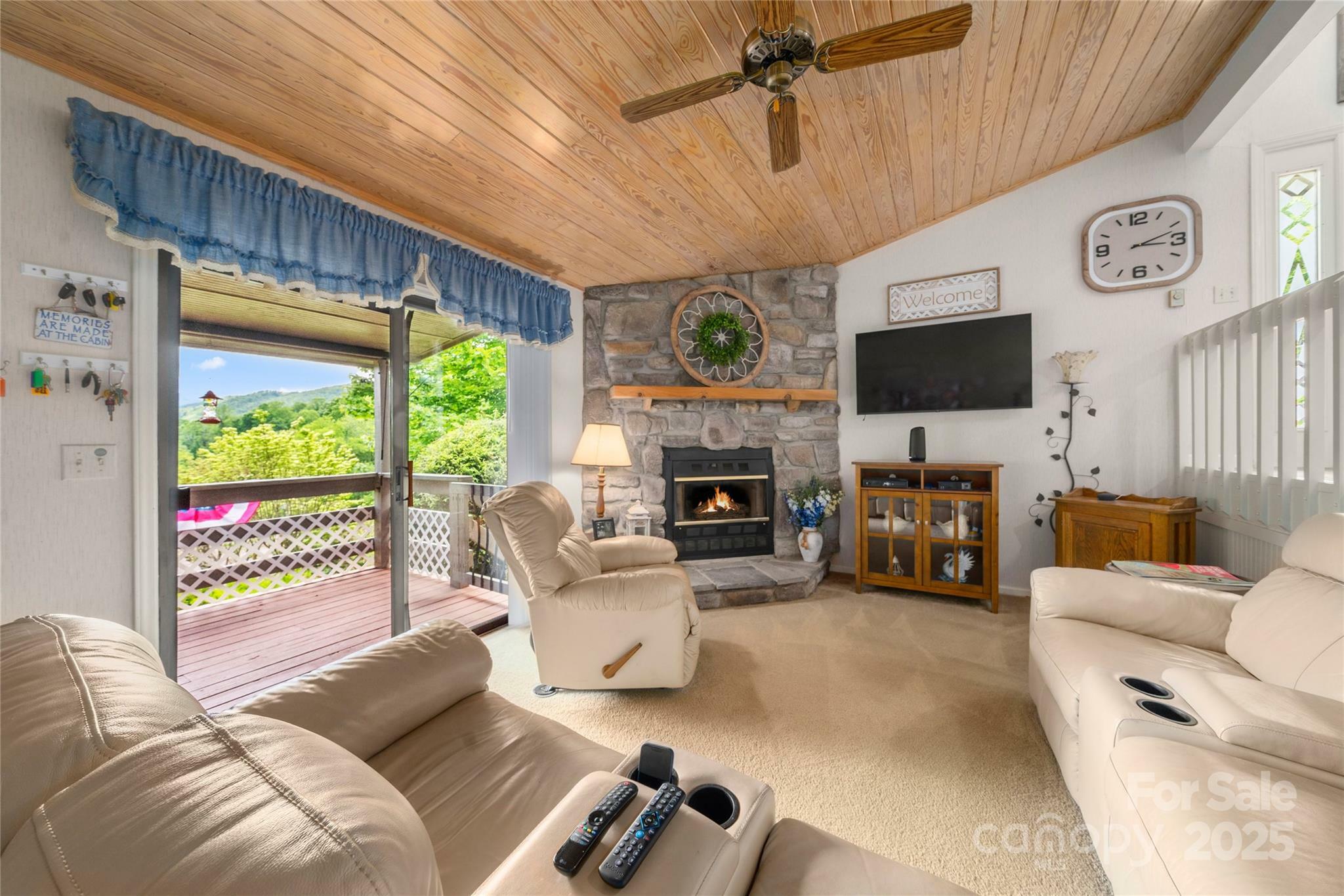 Property Photo: 131 Apple Blossom Lane NC 28751