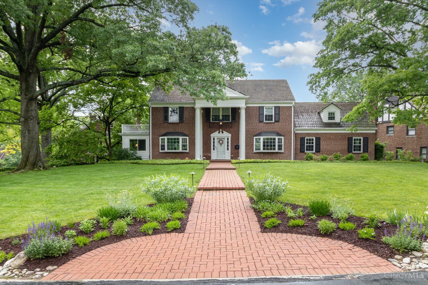 Property Photo:  3929 N Cliff Lane  OH 45220 