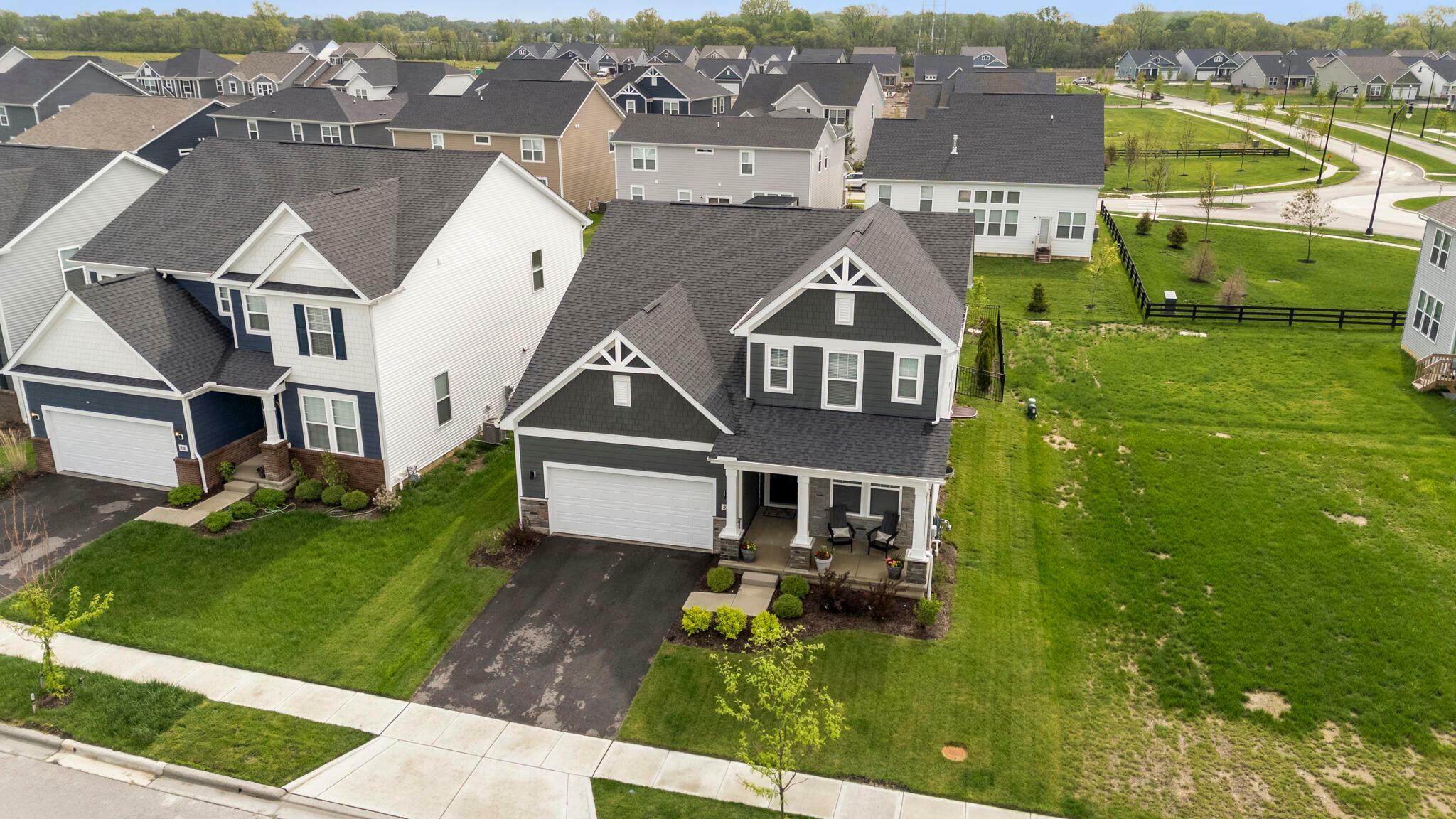 Property Photo: 1832 Aglio Drive OH 43026
