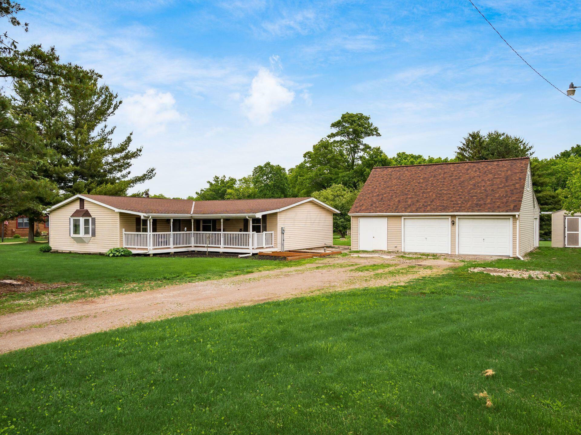 Property Photo: 17640 Bear Swamp Road OH 43040