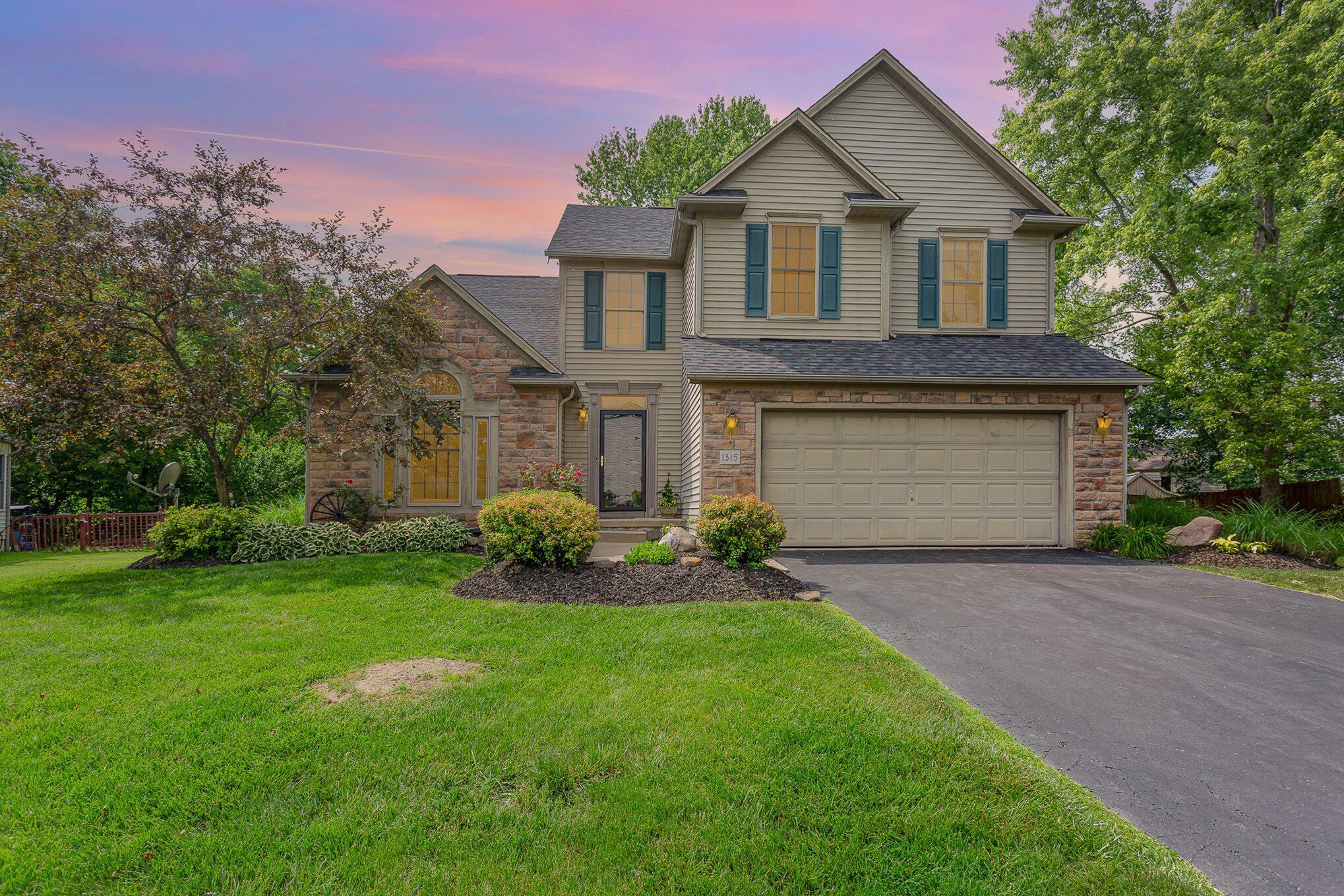 1315 Shelby Circle  Reynoldsburg OH 43068 photo