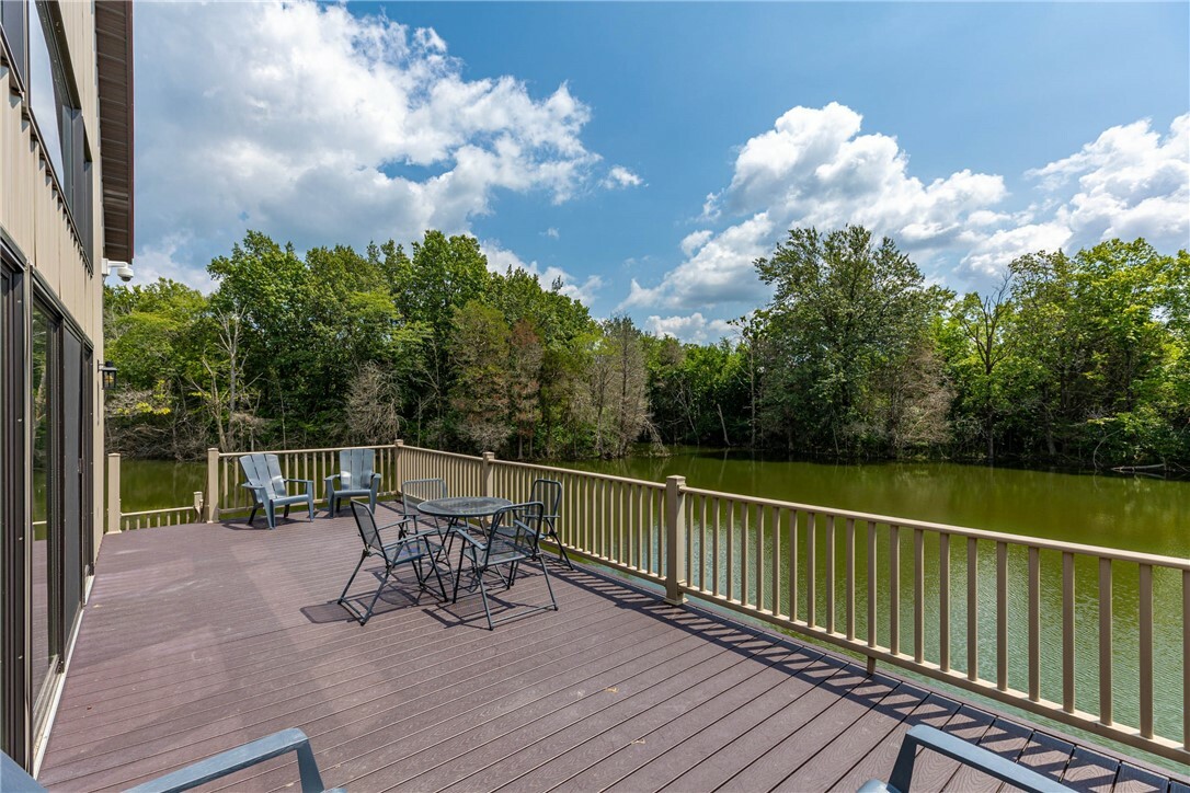 Property Photo: 974 E Cr 1300 IL 61951