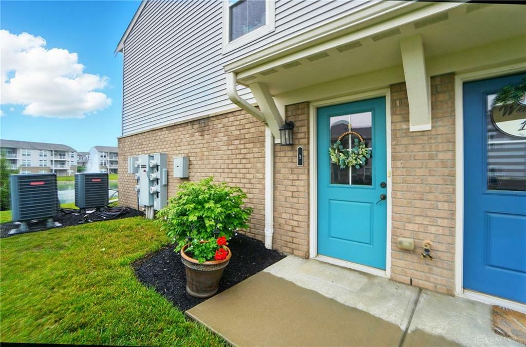 Property Photo: 5 Old Pond Road OH 45066
