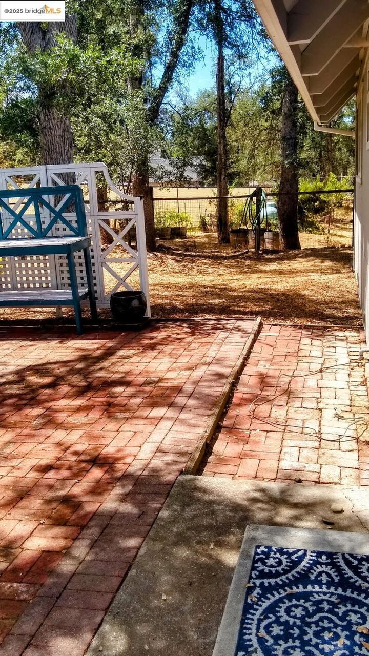 Property Photo:  20603 Willow Springs Drive  CA 95372