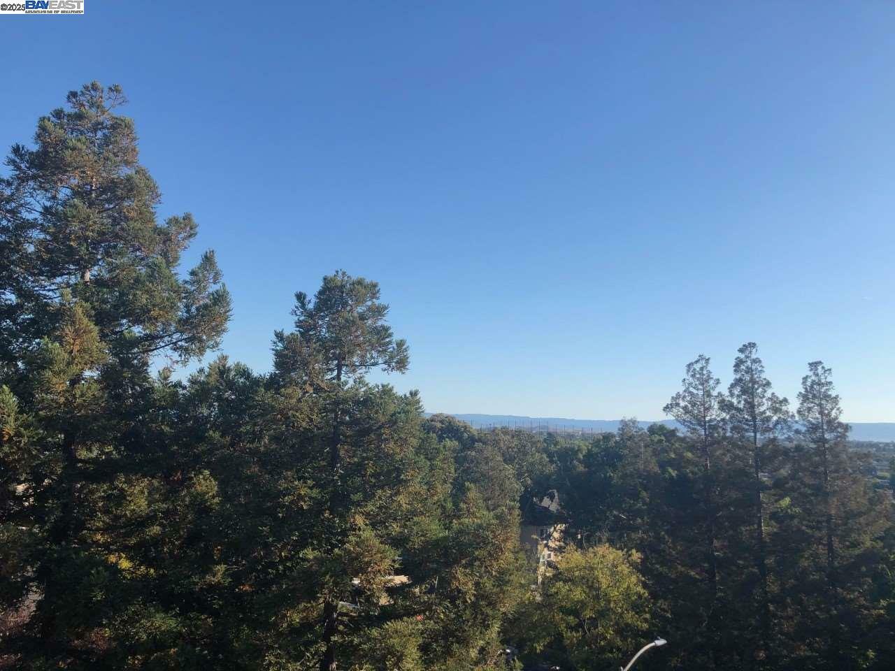 Property Photo: 29573 Highgate Dr 321 CA 94544