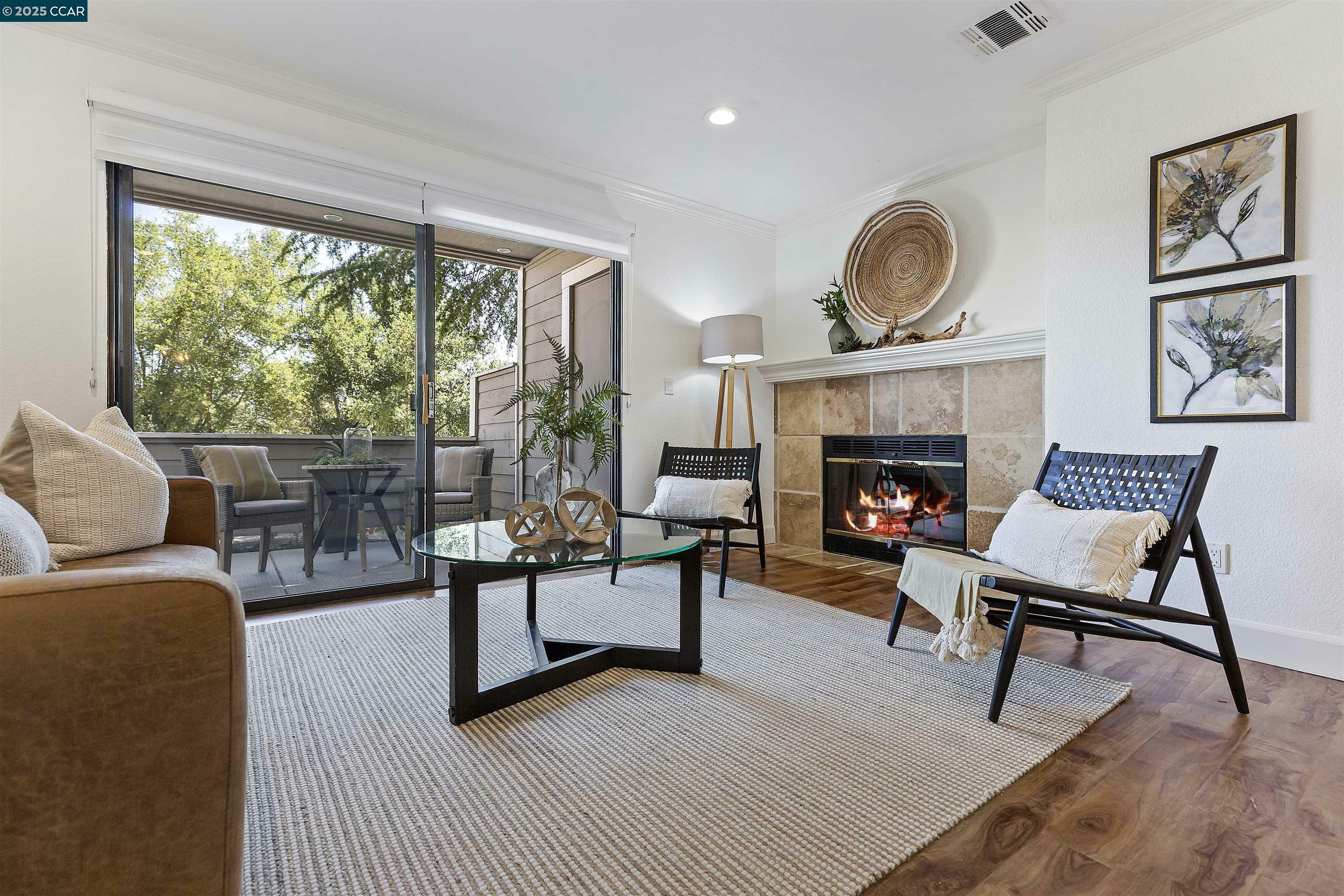 Property Photo: 164 Eastridge Dr CA 94582