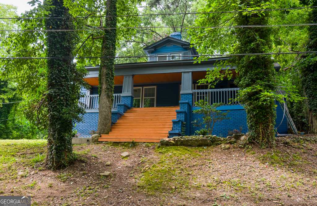 Property Photo: 3 Roseway Circle NE GA 30161