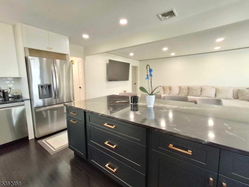Property Photo: 22 Macedulski Ter NJ 08879