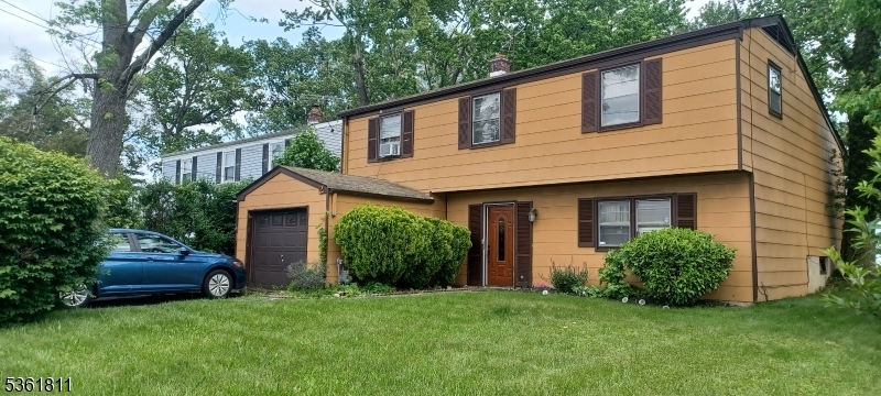 Property Photo: 2 Hart Pl NJ 07083