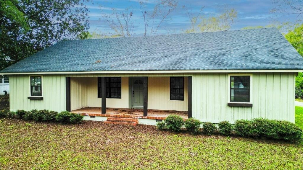 Property Photo: 1642 Old Bay Springs Rd. MS 39440