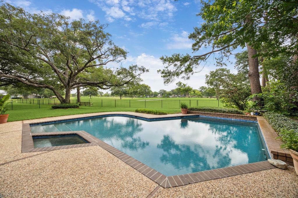 Property Photo: 7306 Benwich Circle TX 77095