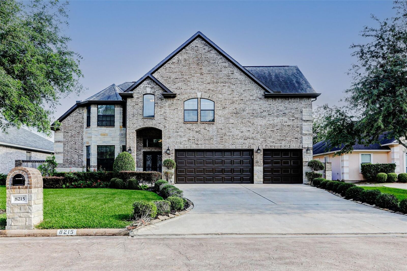 Property Photo: 8215 Frontenac Drive TX 77071