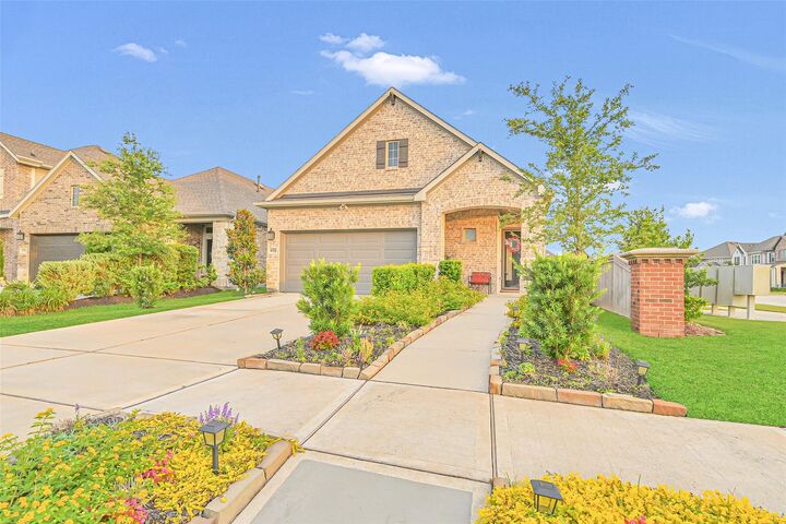 Property Photo:  10702 Pleasant View Drive  TX 77459 