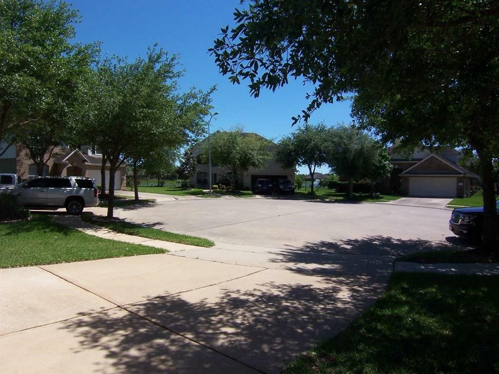 Property Photo: 25910 N Lakefair Drive TX 77406