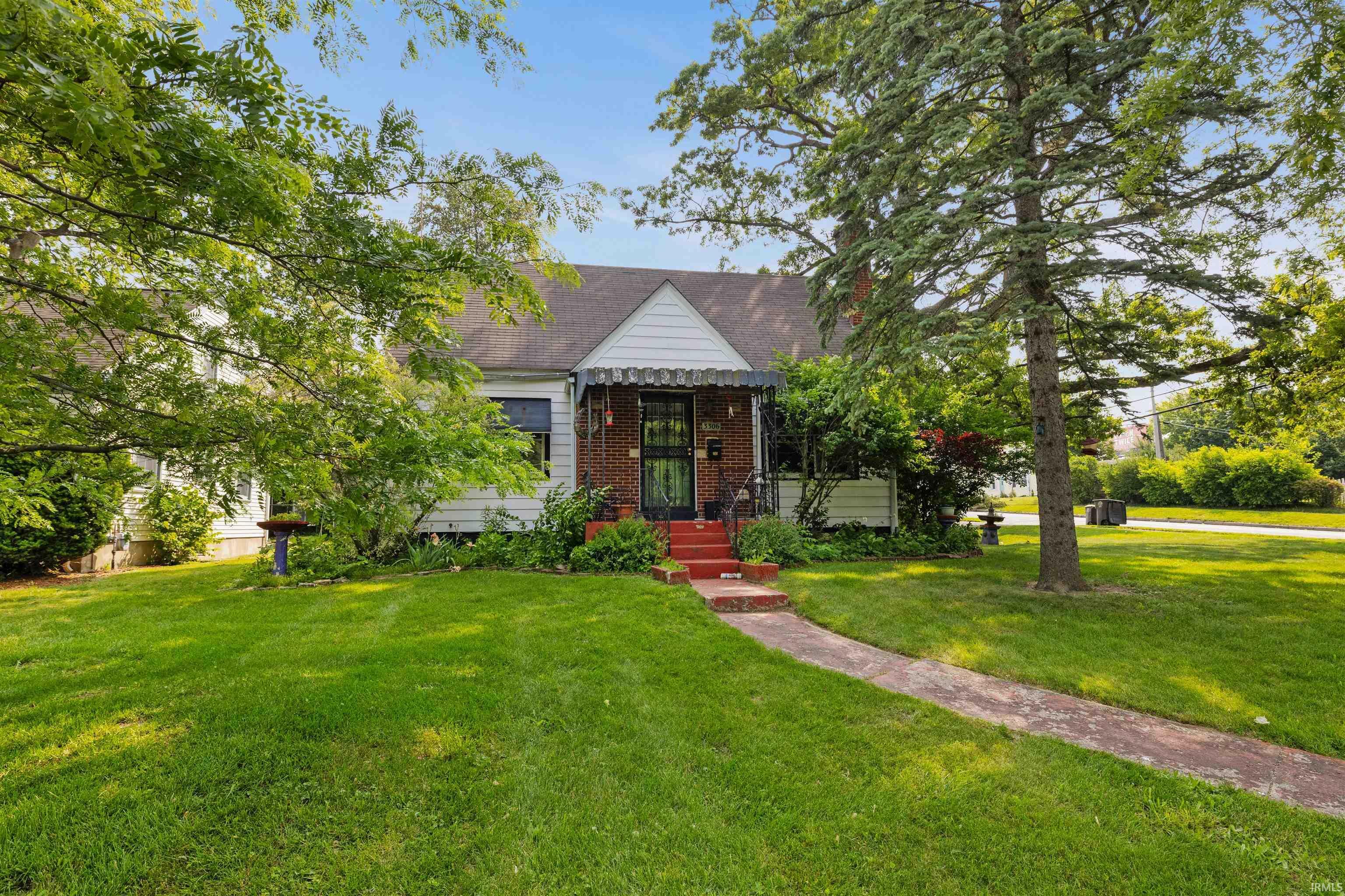 Property Photo: 3306 Eastbrook Drive IN 46805